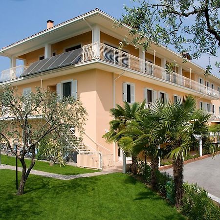 Hotel Panoramica Salò Dış mekan fotoğraf