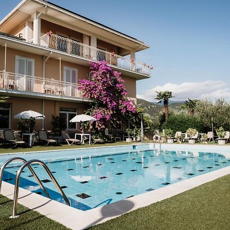 Hotel Panoramica Salò Dış mekan fotoğraf